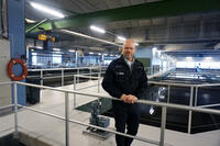 Bilde av administrerende direktør i Hias i renseanlegget